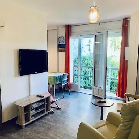 Appartamento Confortable Avec Balcon, Parking Et Wifi, à Proximité Des Thermes Et Du Centre-ville - Fr-1-703-165